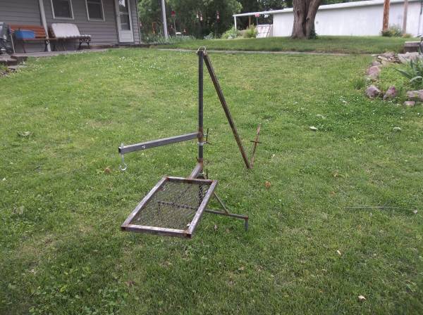 Campfire cooking rig (reduced) 1