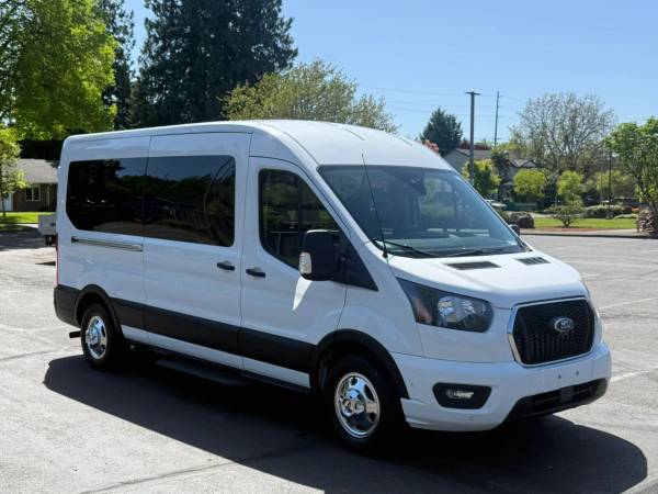 2021 Ford Transit 350 Passenger - Photo 8