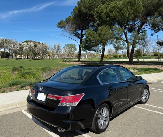 2011 Honda Accord EX - Excellent condition - 131K Miles - Clean Title - $9,250 (dublin / pleasanton / livermore)63613180558081122