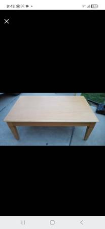 /*/*/*/* BLOND WOOD COFFEE TABLE *\*\*\*\ 1