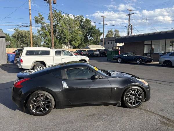 2016 Nissan 370Z Coupe - Photo 4