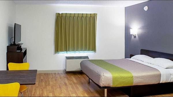 $899 / 1br - Pay Monthly, Stress-Free - No Lease, No Deposit Required! (11645 Chesterdale Road, Springdale, OH)63856988643459124