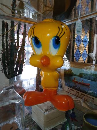 16 inch tweety bird coin bank carnival chalkware prize- made n mexico 1