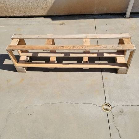 Wooden Crate - Long & Narrow 1