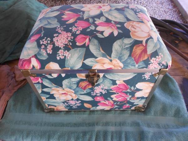 Needle point Box 1
