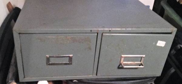 TABLE TOP FILING CABINET 1