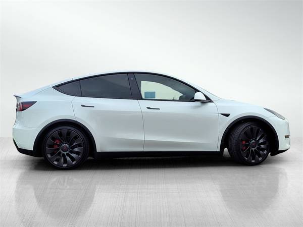 2022 Tesla Model Y Performance suv Blanco Perlado Multi-Capa - $345 (LLAME 408-458-9762 PARA PAGO PERSONALIZADO)63622697566977122