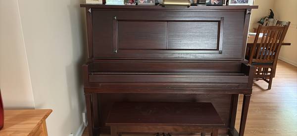 Upright Piano with bench included 1