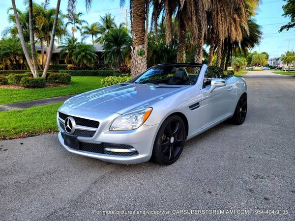 2012 Mercedes-Benz SLK SLK 350 Roadster 2D - $9.950 (5971 W Hallandale Beach Blvd, West Park)63479628640001124