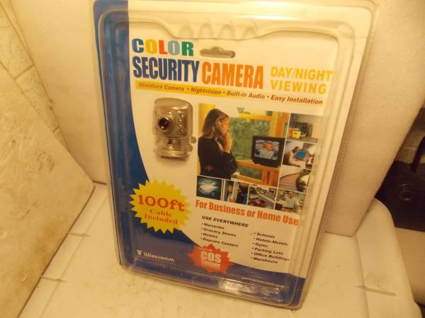 Wisecomm Color Day/Night Indoor Security Camera OC960 Night Vision-Aud 1