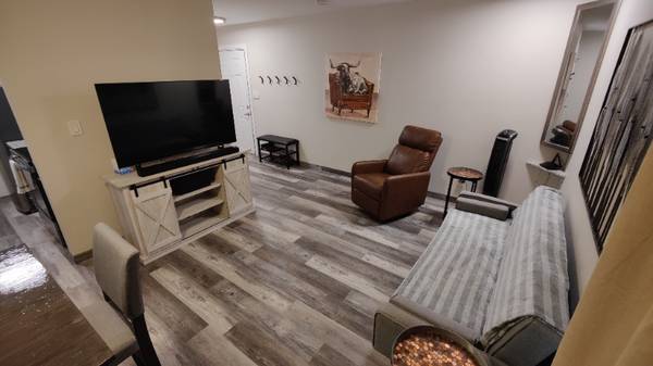 $1450.00 / 1br - 650ft2 - Modern fully furnished condo - Rancho Viejo (Brownsville)