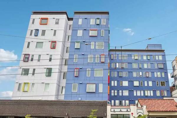 $1,595 / 1br - 501ft2 - Central Seattle beckons! Secure this 1 bed, 1 bath now! (Seattle)63929301151875123