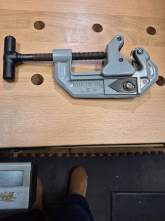 Pipe/Tubing Cutter - Pro-Grade - Excellent Condition 1