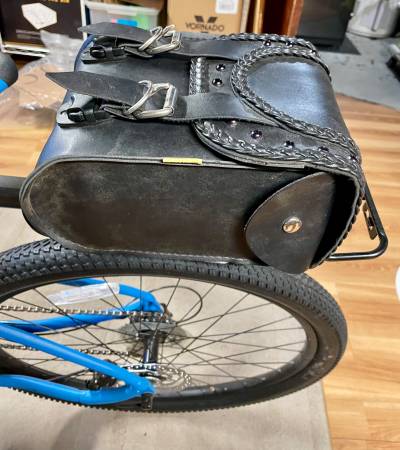 Willie + Max saddle bag - $30 (Staten Island NY)63443192981249124