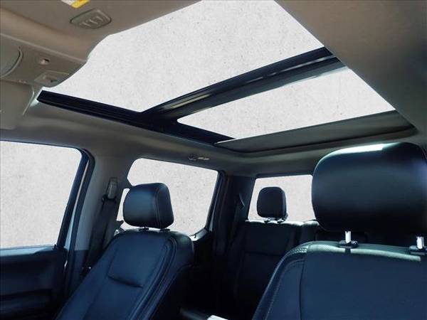 2016 Ford F-150 Lariat 4x4 - Photo 12