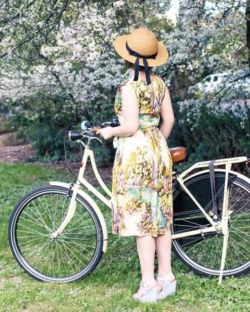 Straw Hat Bike Helmet – by Bike Pretty 1