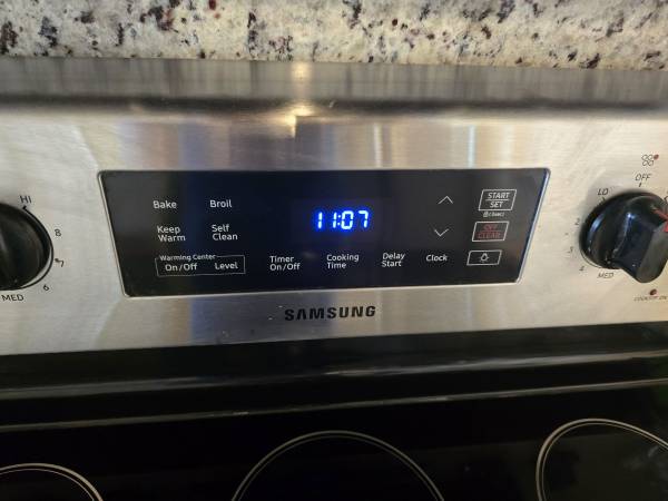 Samsung stainless steel dishwasher and range with cooktop - $200 (Pompano Beach)63443999975809123