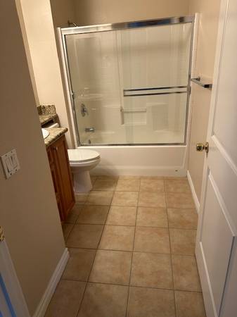 $2,475 / 1br - 768ft2 - 2 Bedroom & 1 Full Bath with Garage (Nestor/Otay Mesa)63819386981507123