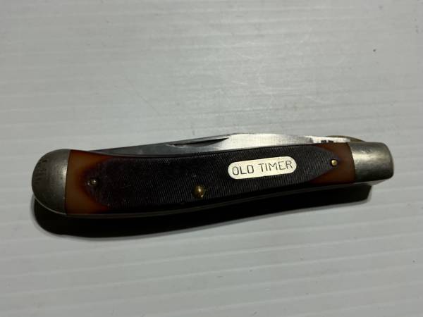Old timer trapper model 1