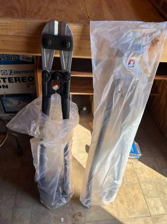 `Bolt Cutters  42"  NEW 1