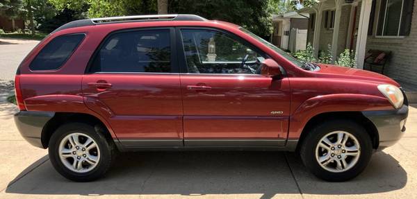 2005 Kia Sportage EX, pocos kilómetros - $3,200 (Centennial)63612665297921124