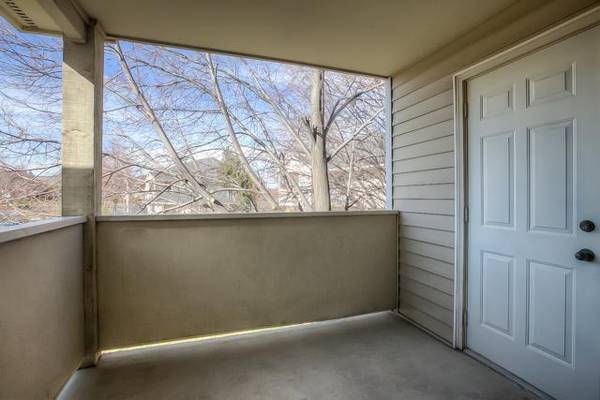 $1,385 / 1br - 672ft2 - Private Deck/Patio, Self-Cleaning Ovens, Courtyard, Kiddie Pool (Richland)63623987690753124