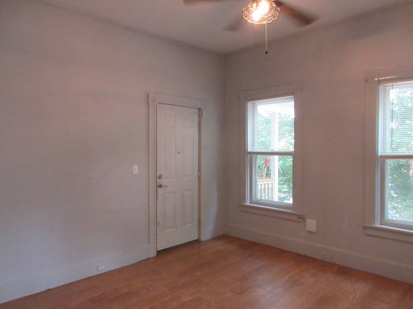 $1,120 / 1br - 600ft2 - 24ED-1 ~ 1 BR NESTLED INTO A HILLSIDE WITH VIEWS OF MT. WANTASTIQUET (Brattleboro)63313368390529124