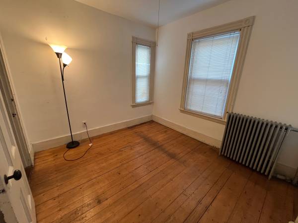 $4,500 / 4br - 9 Month Sublet - 4 bedroom house -  Sept 2025-May 2026  *No Fee* (West Somerville)63875605444993124