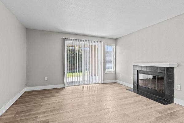 $1,580 / 1br - 722ft2 - Limited Time Offer: Get 1 Month Free on Select 1-Bedroom Rentals!63662942650499123