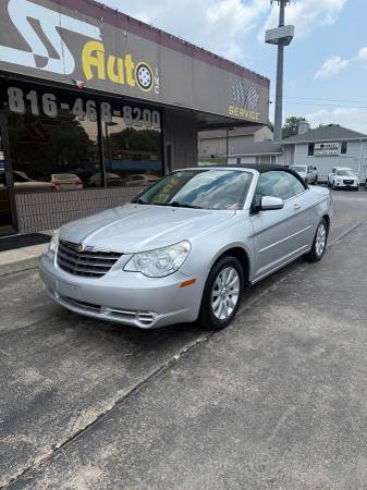 2010 CHRYSLER SEBRING TOURING CONVERTIBLE 2D - $5,999 (+ SS Auto Inc.)63621970495363120