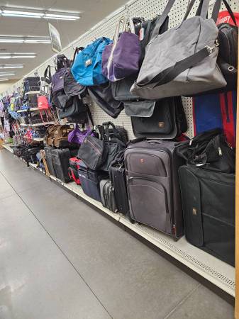 ►Suitcase - Carry On Bags◄ 1