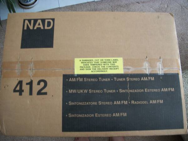 NAD Analog Stereo FM Tuner Model 412 1