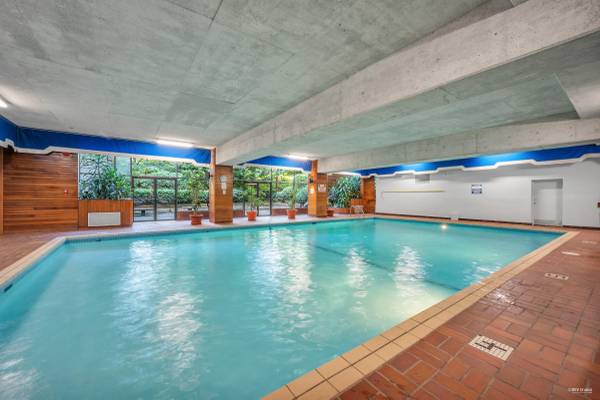Vanpm.com  XL 2 Bed 1.5 Bath Steps to Lougheed Mall 1