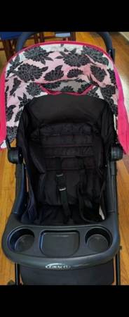 Graco stroller 1