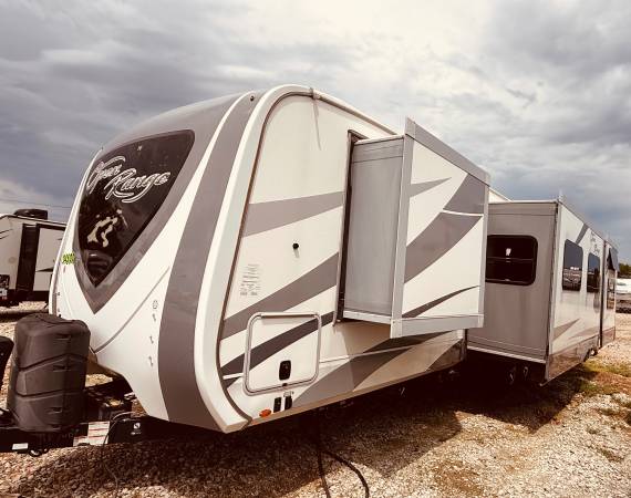 2019 Open Range Bumper Pull Travel Trailer 4 Slides WOW!!! 1