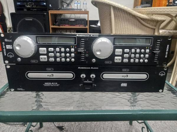 American Audio MCD-510 Professional Dual MP3 CD Player 1