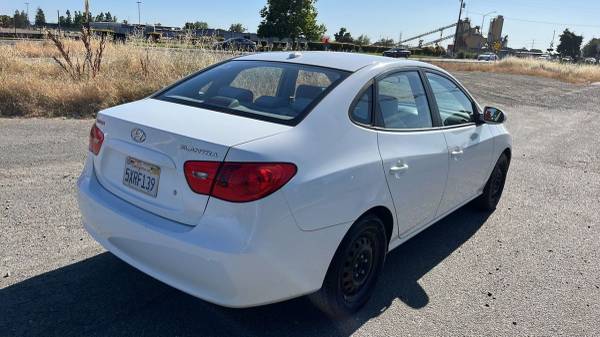 2007 Hyundai Elantra  SE Sedan 4D Sedan - $3,200 (Real Deal Auto)63619573760643124