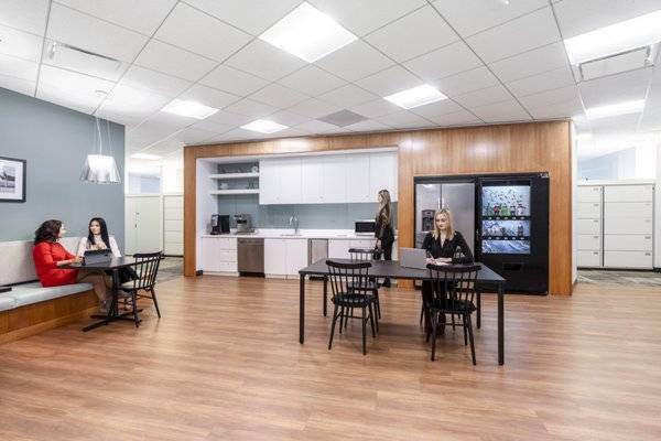 $814 The Office That Works For You - Get Your Private Office Space! (Chicago)63844192543617122