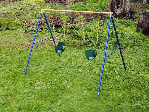 Swing set 1