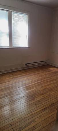$1,150 / 2br - 1350ft2 - $1,150/mo 126 N Long Ave #BASEMENT, Chicago, IL 60644, 2 beds 2 baths (Chicago)63898734457731123