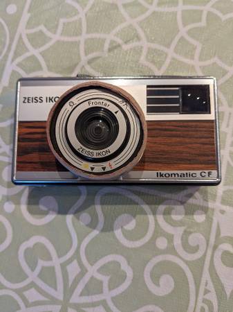 Vintage Zeiss Ikon Ikomatic CF Camera 1