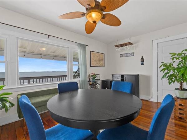 $479,999 / 2br - 1415ft2 - OCEAN FRONT CONDO - FOR SALE (Winthrop)63863134899715123
