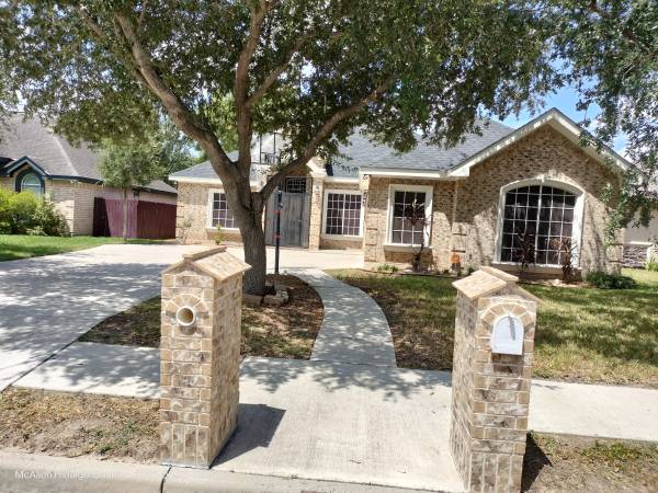 $289,000 / 3br - 2513ft2 - Very nice 3 Bedroom 2 Bath House in McAllen for Sale (McAllen, TX)64194265320449121
