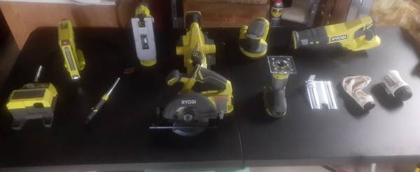 RYOBI ONE+ Tool Set 1