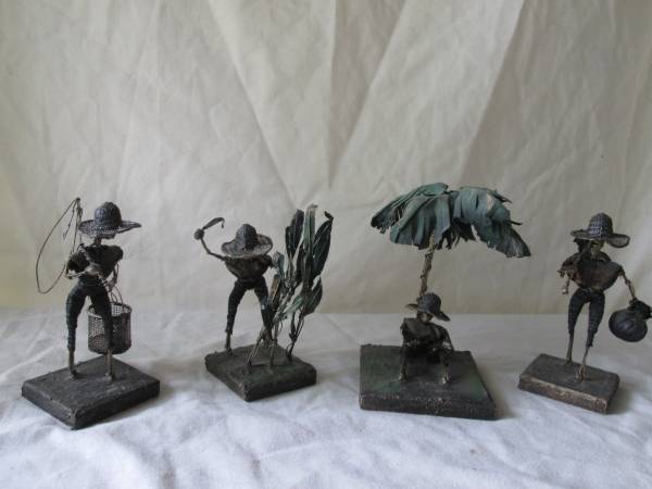 Darcy Best Wire Figurines, Barbados 1