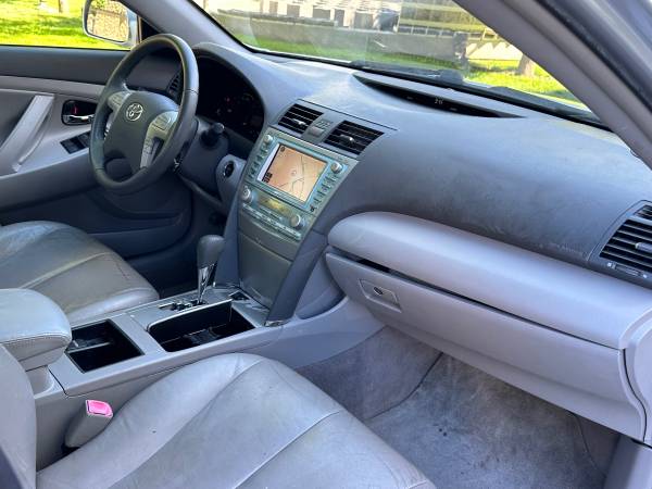 2007 Toyota Camry hybrid, Clean Title - $4,500 (mountain view)63478268729091124