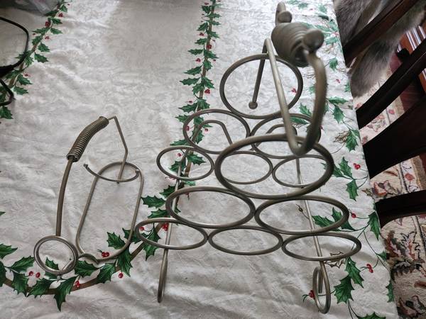 Tabletop Wine Rack - Chrome, 7-Bottle 1