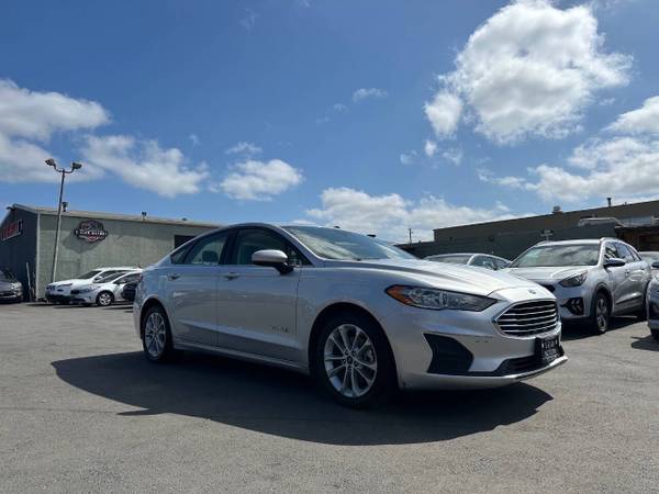 2019 Ford Fusion Hybrid SE 4dr Sedan We Finance! - $2,000 (concord / pleasant hill / martinez)63478348072195123