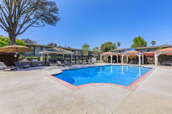 $2,670 / 1br - 683ft2 - Picnic Area w. BBQ Grills, Located in San Jose, 1/BD 1/BA (willow glen / cambrian)63695839866241120