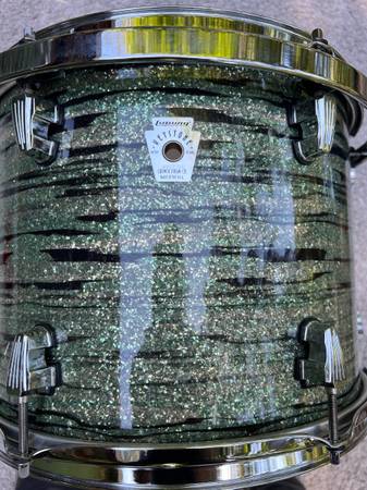 Conjunto Ludwig Keystone Mint Oyster Pearle Shell de 22" - 13" - 16" - 18" - $2.000 (Bothell)63471461624579122